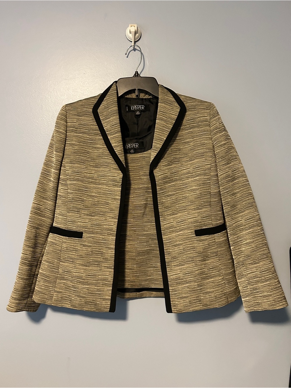 Kasper Women's Taupe Marled Open-Front Blazer with Black Trim with Tank Top